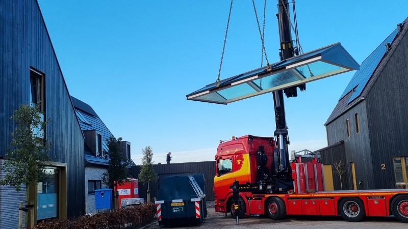 Prefab plaatsing door Winters Lichtstraten